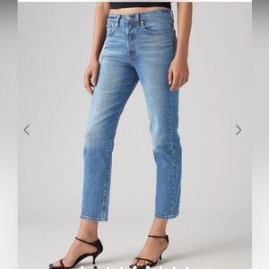Levi’s Premium Wedgie Straight High Rise Jeans Button Fly Blue Denim Size 29
